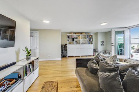 Tiny photo for 1718 W Diversey Parkway #3, Chicago, IL 60614 (MLS # 12589830)