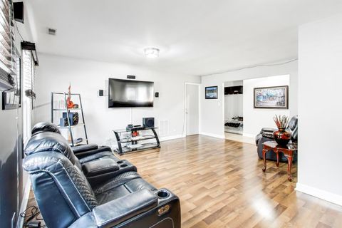 Tiny photo for 1008 Woodland Drive, Wheeling, IL 60090 (MLS # 12602431)