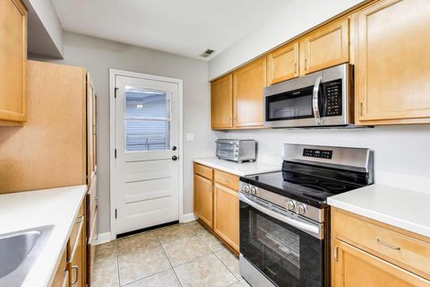 Tiny photo for 1008 Woodland Drive, Wheeling, IL 60090 (MLS # 12602431)