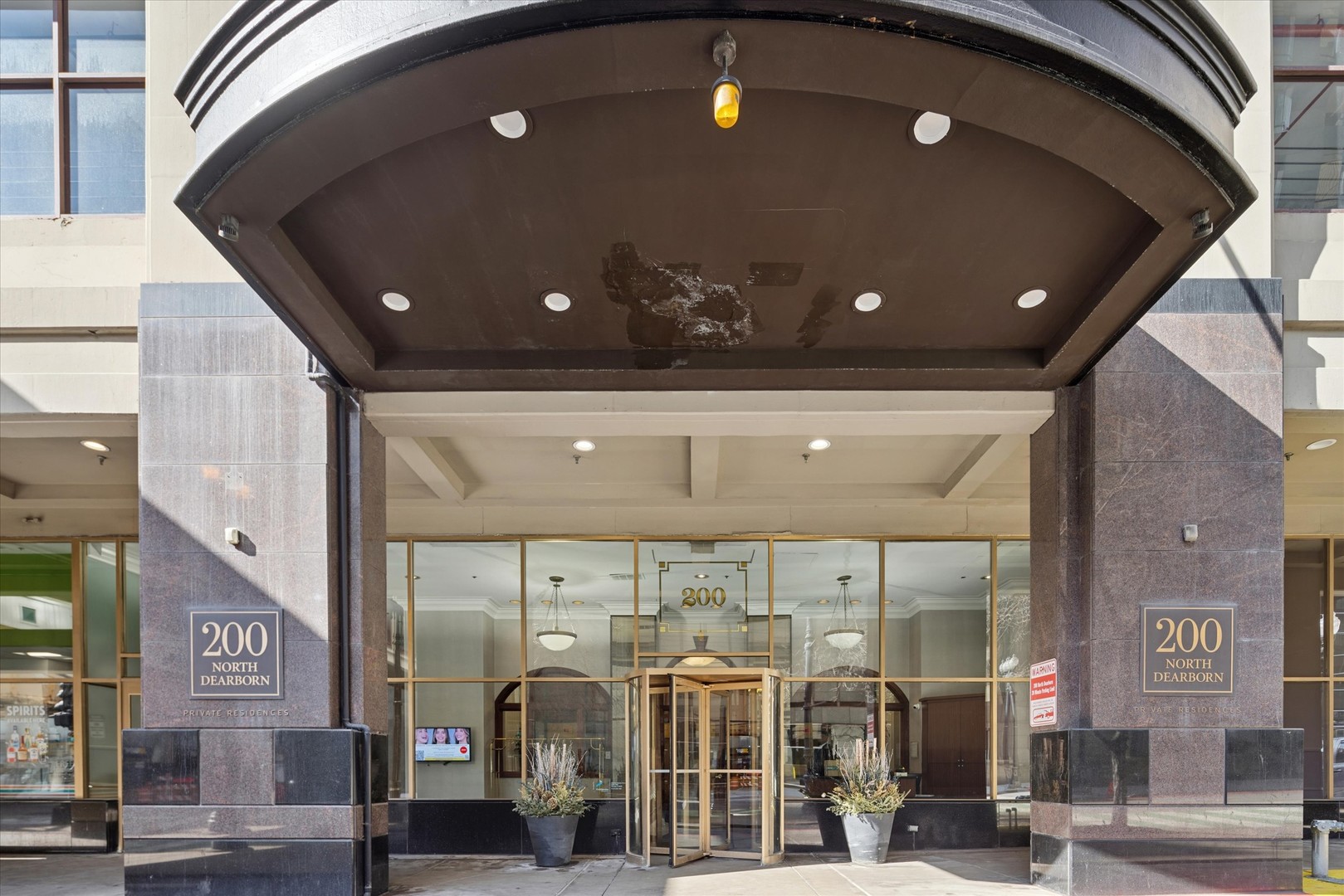 200 N Dearborn Street 4108