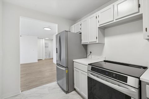 Tiny photo for 200 N Dearborn Street #4108, Chicago, IL 60601 (MLS # 12571533)