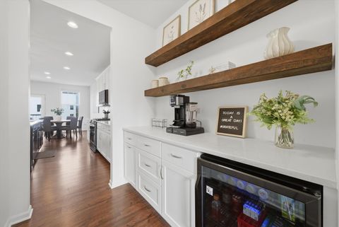 Tiny photo for 247 Carole Street, Sugar Grove, IL 60554 (MLS # 12621785)