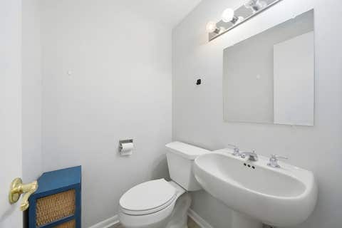 Tiny photo for 940 N Rohlwing Road #201A, Addison, IL 60101 (MLS # 12723129)