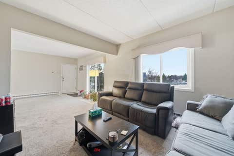 Tiny photo for 940 N Rohlwing Road #201A, Addison, IL 60101 (MLS # 12723129)