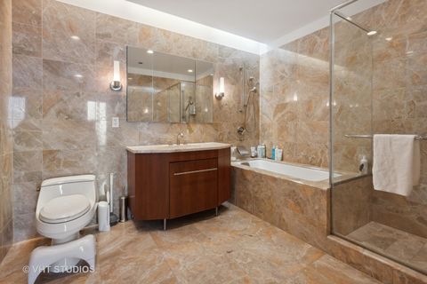Tiny photo for 401 N Wabash Avenue #30E, Chicago, IL 60611 (MLS # 12488914)