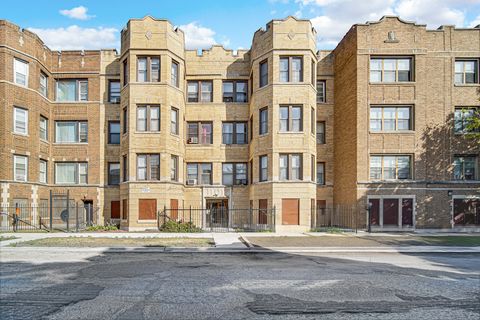 1758 E 72nd Street Chicago IL 60649