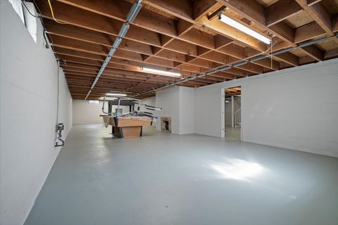 Tiny photo for 2202 E Oakland Avenue, Bloomington, IL 61701 (MLS # 12486205)