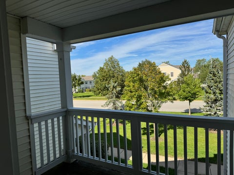 Tiny photo for 227 Silverstone Drive #227, Carpentersville, IL 60110 (MLS # 12781527)