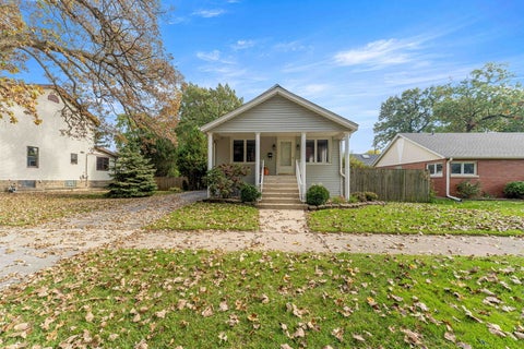 Photo of 9543 S 51st Avenue, Oak Lawn, IL 60453 (MLS # 12795717)