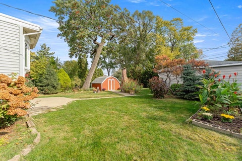 Tiny photo for 9543 S 51st Avenue, Oak Lawn, IL 60453 (MLS # 12795717)