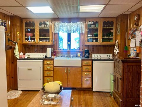 Tiny photo for 1723 PERSHING Boulevard, Clinton, IA 52732 (MLS # QC4265182)