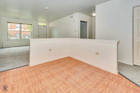 Tiny photo for 6710 S Keating Avenue #103, Chicago, IL 60629 (MLS # 12451354)