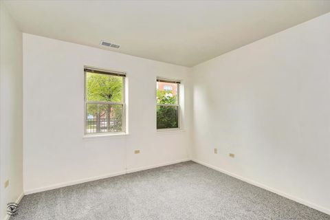 Tiny photo for 6710 S Keating Avenue #103, Chicago, IL 60629 (MLS # 12451354)