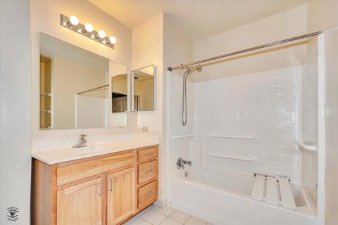 Tiny photo for 6710 S Keating Avenue #103, Chicago, IL 60629 (MLS # 12451354)