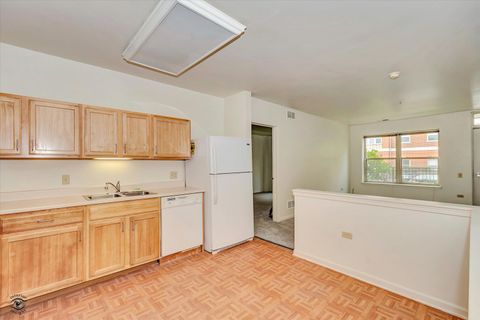 Tiny photo for 6710 S Keating Avenue #103, Chicago, IL 60629 (MLS # 12451354)