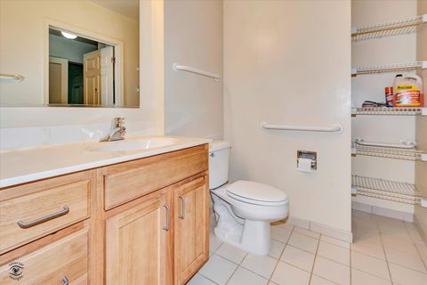 Tiny photo for 6710 S Keating Avenue #103, Chicago, IL 60629 (MLS # 12451354)