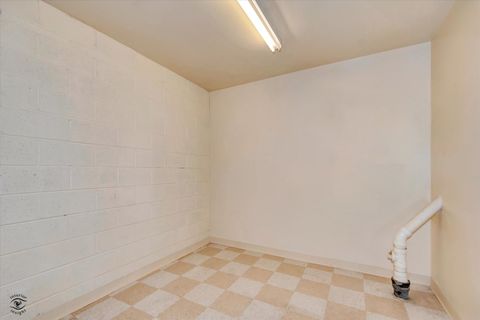 Tiny photo for 6710 S Keating Avenue #103, Chicago, IL 60629 (MLS # 12451354)