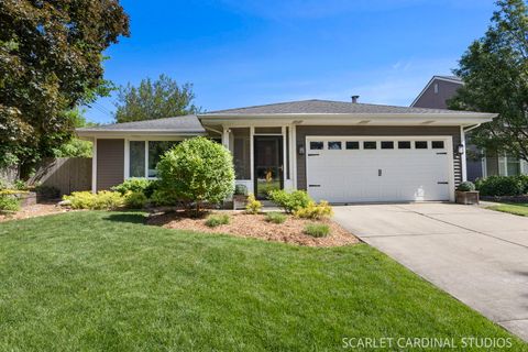 Photo of 506 Wilson Avenue, Glen Ellyn, IL 60137 (MLS # 12662422)