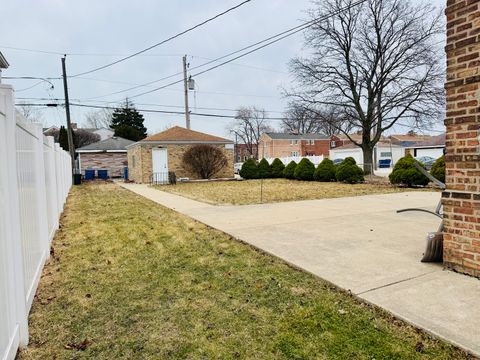 Tiny photo for 3743 S 59th Avenue, Cicero, IL 60804 (MLS # 12593123)