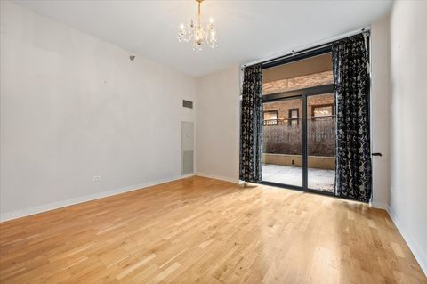 Tiny photo for 1160 S MICHIGAN Avenue #906, Chicago, IL 60605 (MLS # 12601108)