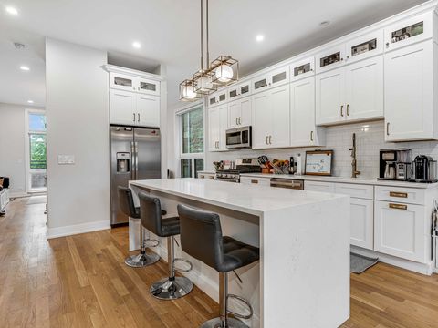 Tiny photo for 1707 S Jefferson Street #1, Chicago, IL 60616 (MLS # 12495141)