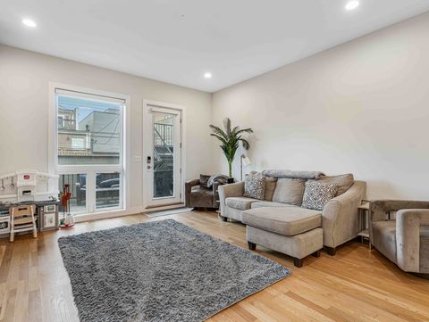 Tiny photo for 1707 S Jefferson Street #1, Chicago, IL 60616 (MLS # 12495141)