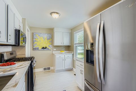 Tiny photo for 2749 Scott Street, Franklin Park, IL 60131 (MLS # 12540394)