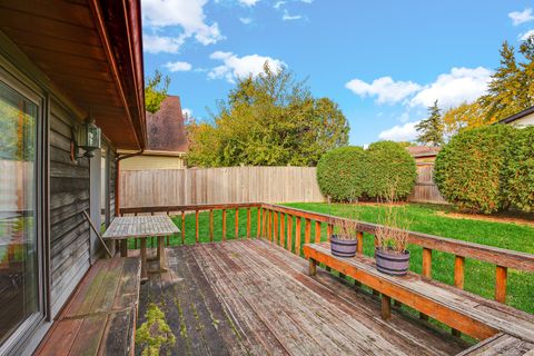 Tiny photo for 140 Rockhurst Road, Bolingbrook, IL 60440 (MLS # 12505511)