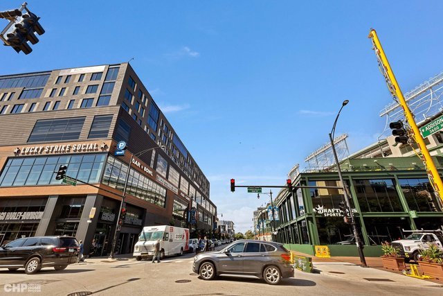 1025 W Addison Street 509
