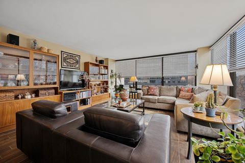 Tiny photo for 5445 N Sheridan Road #415, Chicago, IL 60640 (MLS # 12557758)