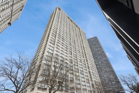 Photo of 5445 N Sheridan Road #415, Chicago, IL 60640 (MLS # 12557758)
