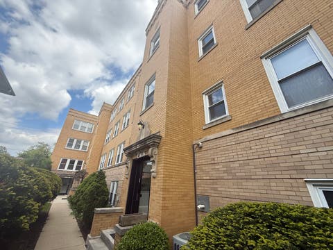 Tiny photo for 4856 W WARNER Avenue #2N, Chicago, IL 60641 (MLS # 12730654)