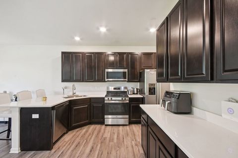 Tiny photo for 1548 Wind Energy Pass, Batavia, IL 60510 (MLS # 12495517)