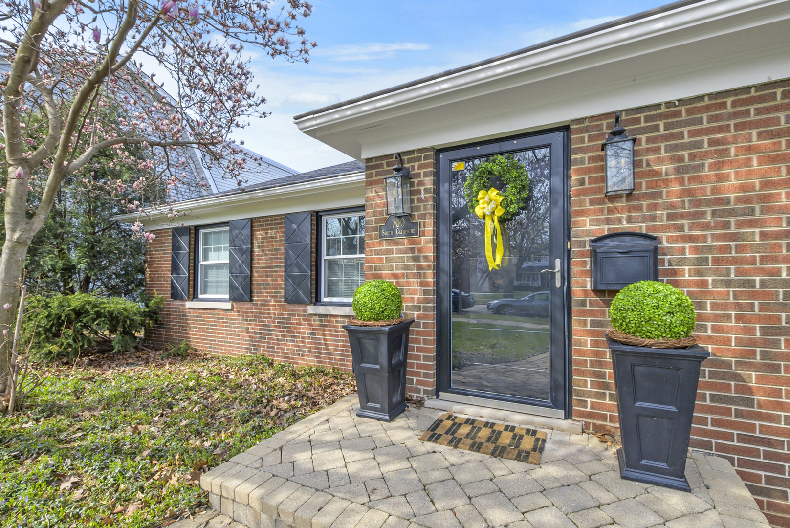 700 S Catherine Avenue