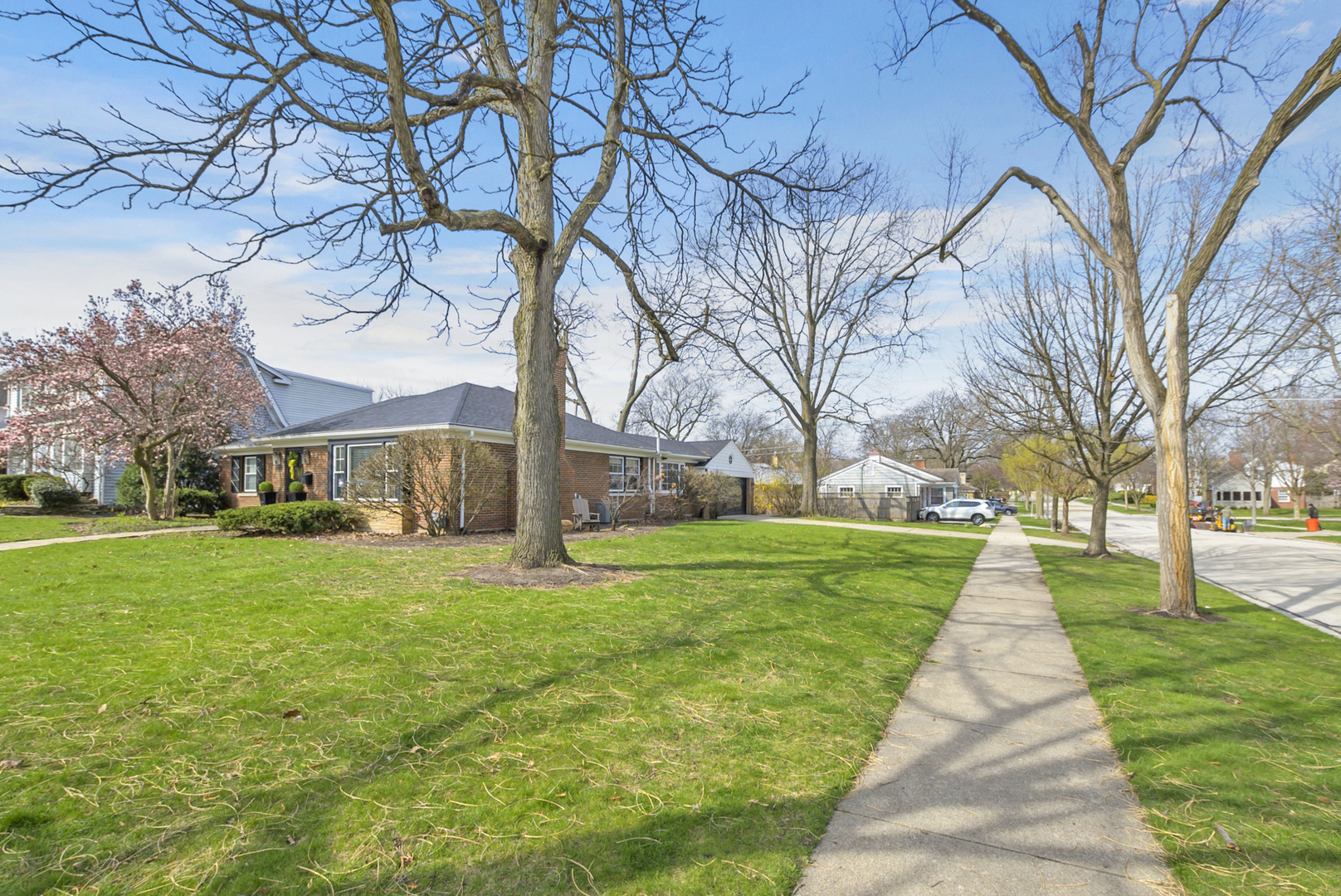 700 S Catherine Avenue