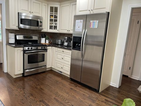 Tiny photo for 700 S Catherine Avenue, La Grange, IL 60525 (MLS # 12625048)