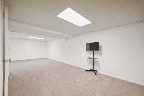 Tiny photo for 141 W ROBINHOOD Way #141, Bolingbrook, IL 60440 (MLS # 12579235)