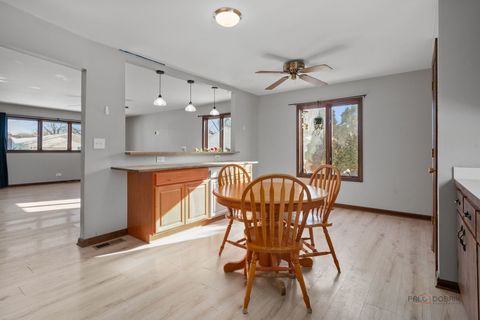 Tiny photo for 150 Lakewood Drive, Antioch, IL 60002 (MLS # 12557449)