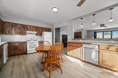 Tiny photo for 150 Lakewood Drive, Antioch, IL 60002 (MLS # 12557449)