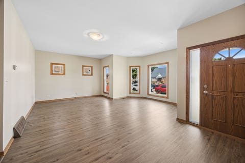 Tiny photo for 5310 S Mason Avenue, Chicago, IL 60638 (MLS # 12676630)