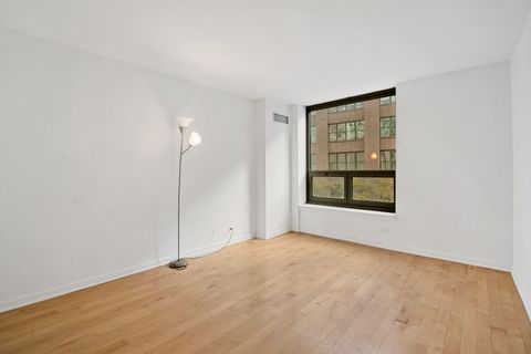 Tiny photo for 440 N Wabash Avenue #409, Chicago, IL 60611 (MLS # 12516542)