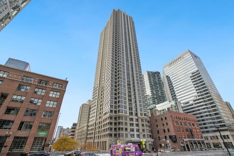 Photo of 440 N Wabash Avenue #409, Chicago, IL 60611 (MLS # 12516542)