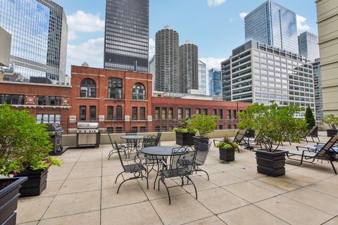 Tiny photo for 440 N Wabash Avenue #409, Chicago, IL 60611 (MLS # 12516542)