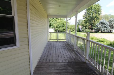 Tiny photo for 187 W Union Street, Seneca, IL 61360 (MLS # 12420452)