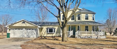 Photo of 187 W Union Street, Seneca, IL 61360 (MLS # 12420452)