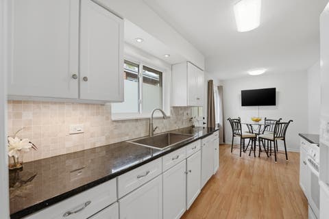 Tiny photo for 5 S Waterman Avenue, Arlington Heights, IL 60004 (MLS # 12684742)
