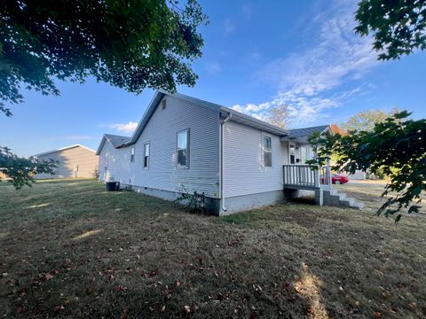 Tiny photo for 304 W Jefferson Street, Arcola, IL 61910 (MLS # 12489524)