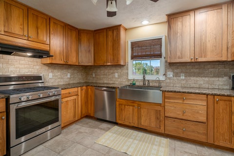 Tiny photo for 2705 Hickory Lane, Marion, IL 62959 (MLS # 12789742)