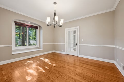 Tiny photo for 565 Ryan Place, Lake Forest, IL 60045 (MLS # 12652619)