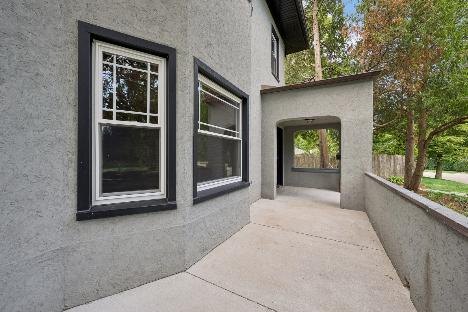 565 Ryan Place